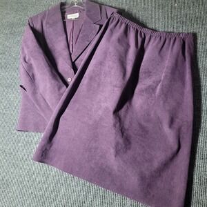 Ultrasuede‎ Purple Jacket and skirt set - Classic Elegant Outerwear